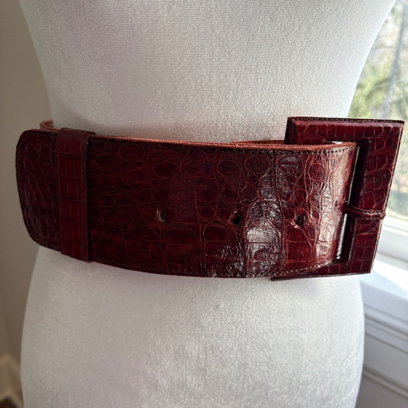 Burgundy Alligator Print Belt 38\
